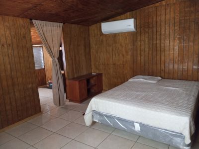 Bedroom (dormitorio).1
A/C inverter 18,000 btu. Walking closet.
