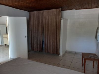 Bedroom(dormitorio).2
Only one bedroom per apartment ( Sólo hay un dormitorio por apt)
